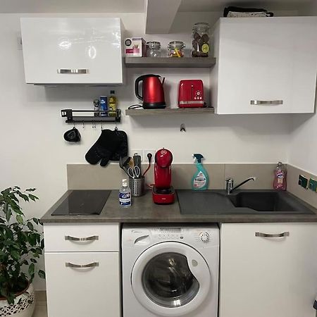 Le Cocon Balneo Apartment Sens Ngoại thất bức ảnh