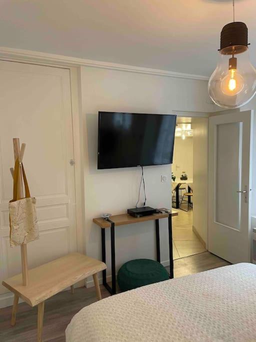 Le Cocon Balneo Apartment Sens Ngoại thất bức ảnh